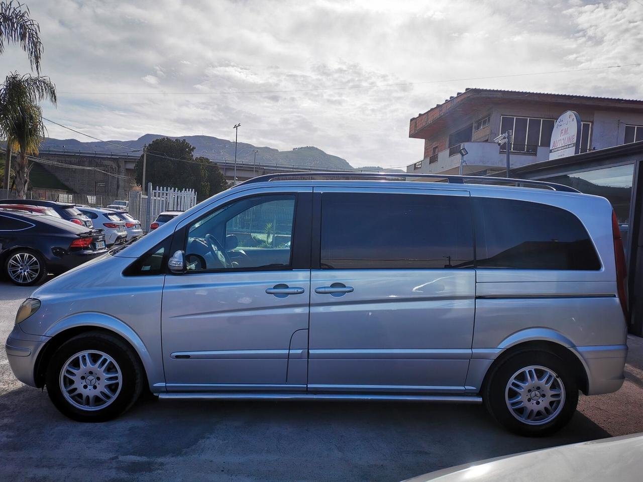 Mercedes-Benz Viano 2.2 Cdi Kompakt Ambiente 150cv anno 2005