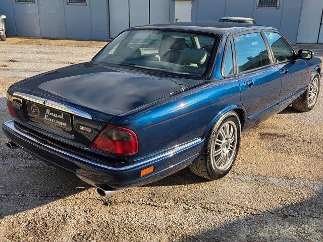 Jaguar XJ6 4.0 SPORT -SERVICE BOOK -