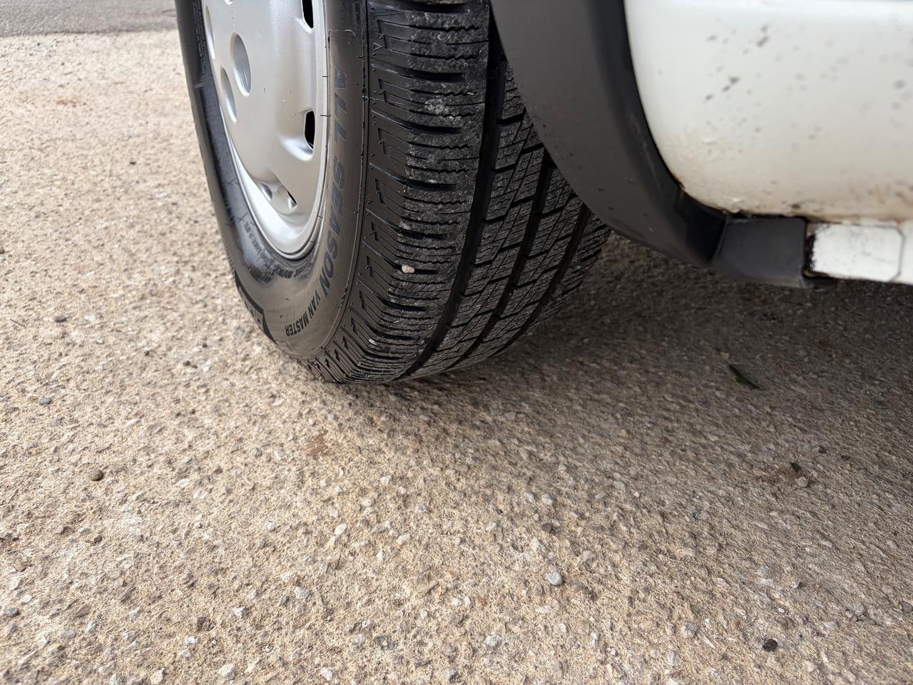 IVECO DAILY 29L12 HPI 2.3 120CV