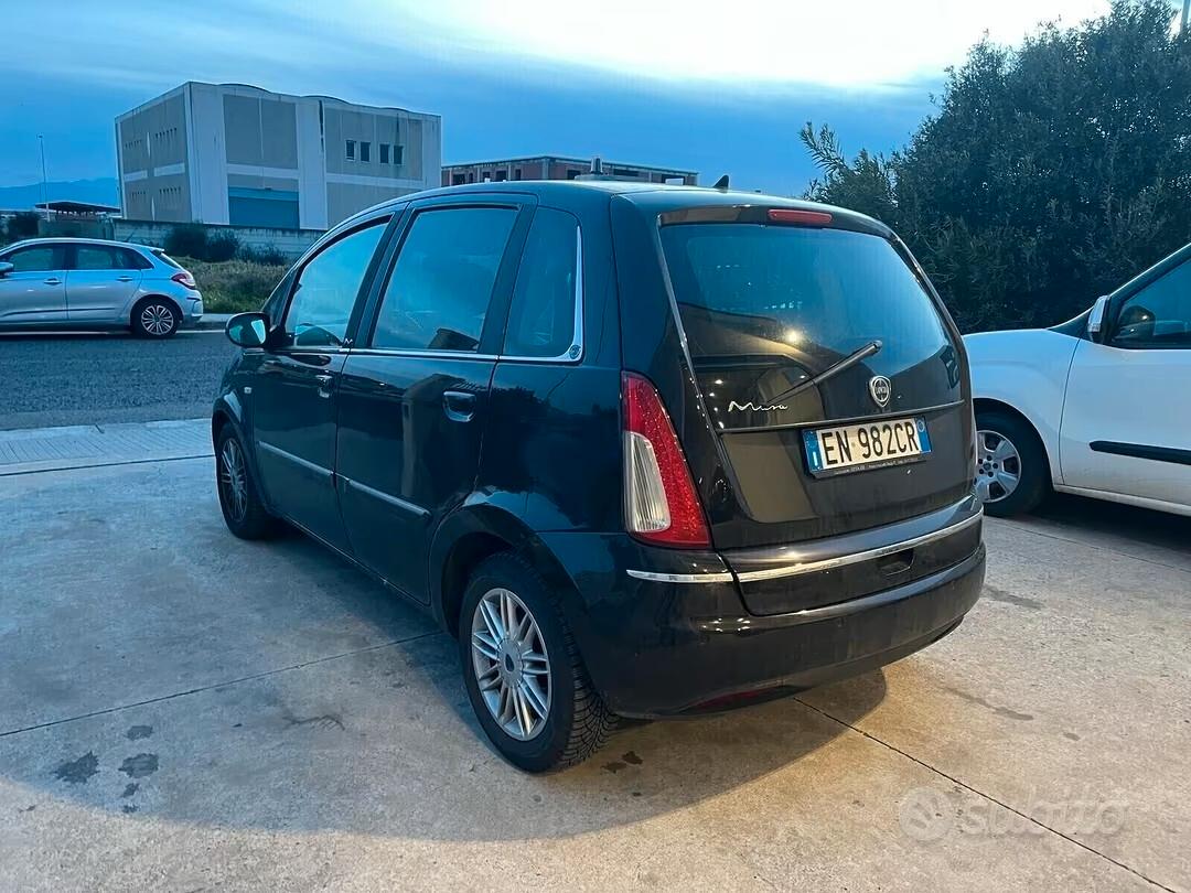 Lancia MUSA 1.3 Mjt 95 CV Diva 2012
