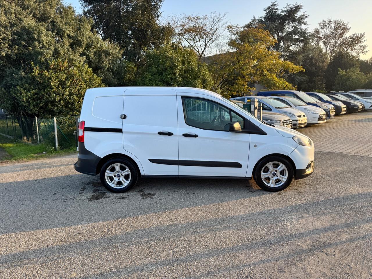 Ford Transit Courier 1.5 TDCi 75CV Van Trend