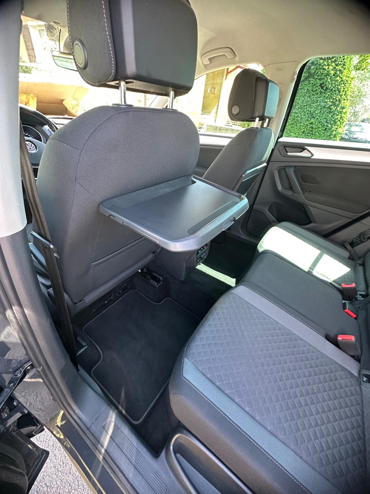 Volkswagen Tiguan 2.0 TDI SCR DSG Business BlueMotion Technology