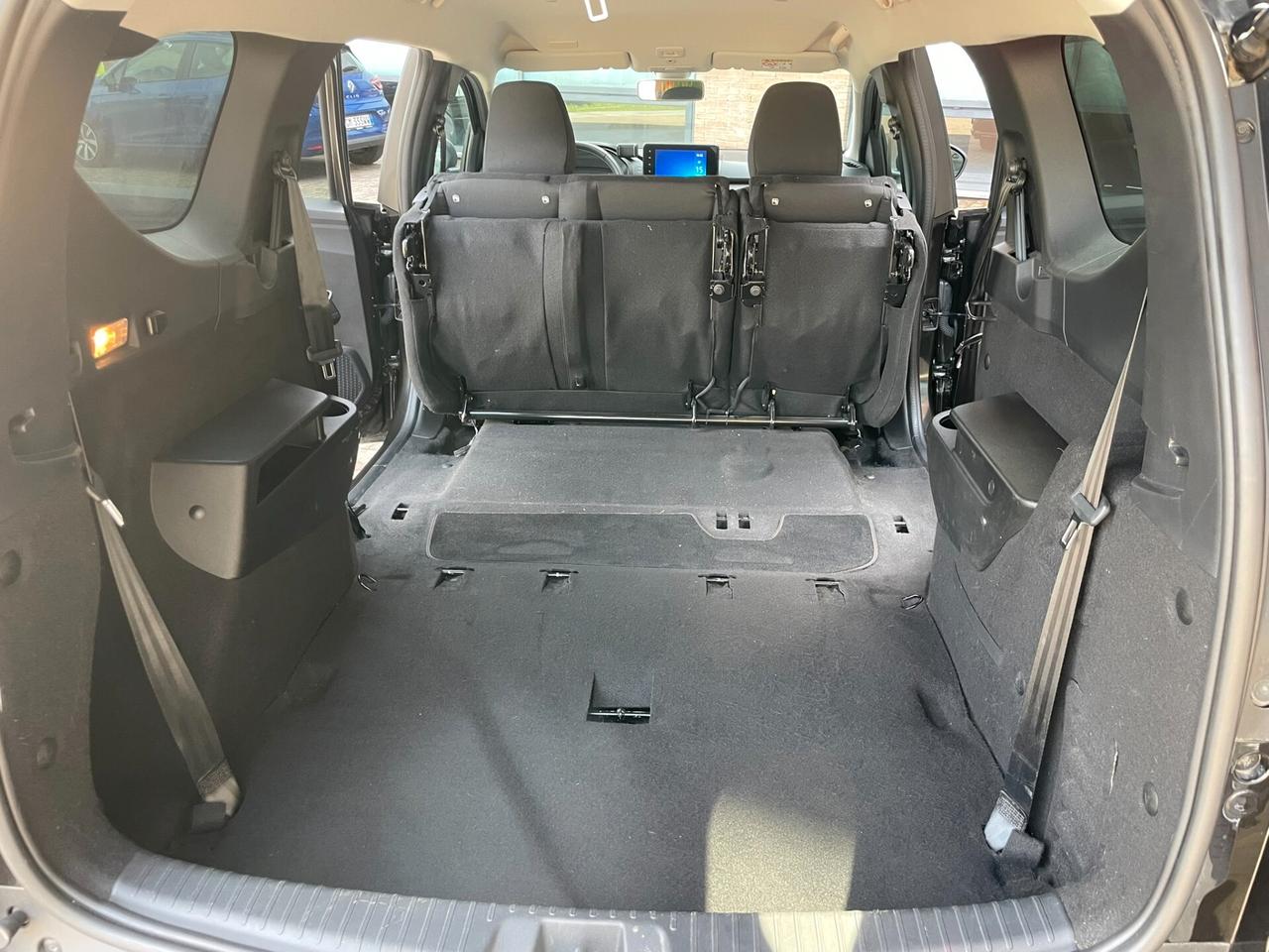 Dacia Jogger 1.0 TCe GPL 100 CV 7 posti Extreme