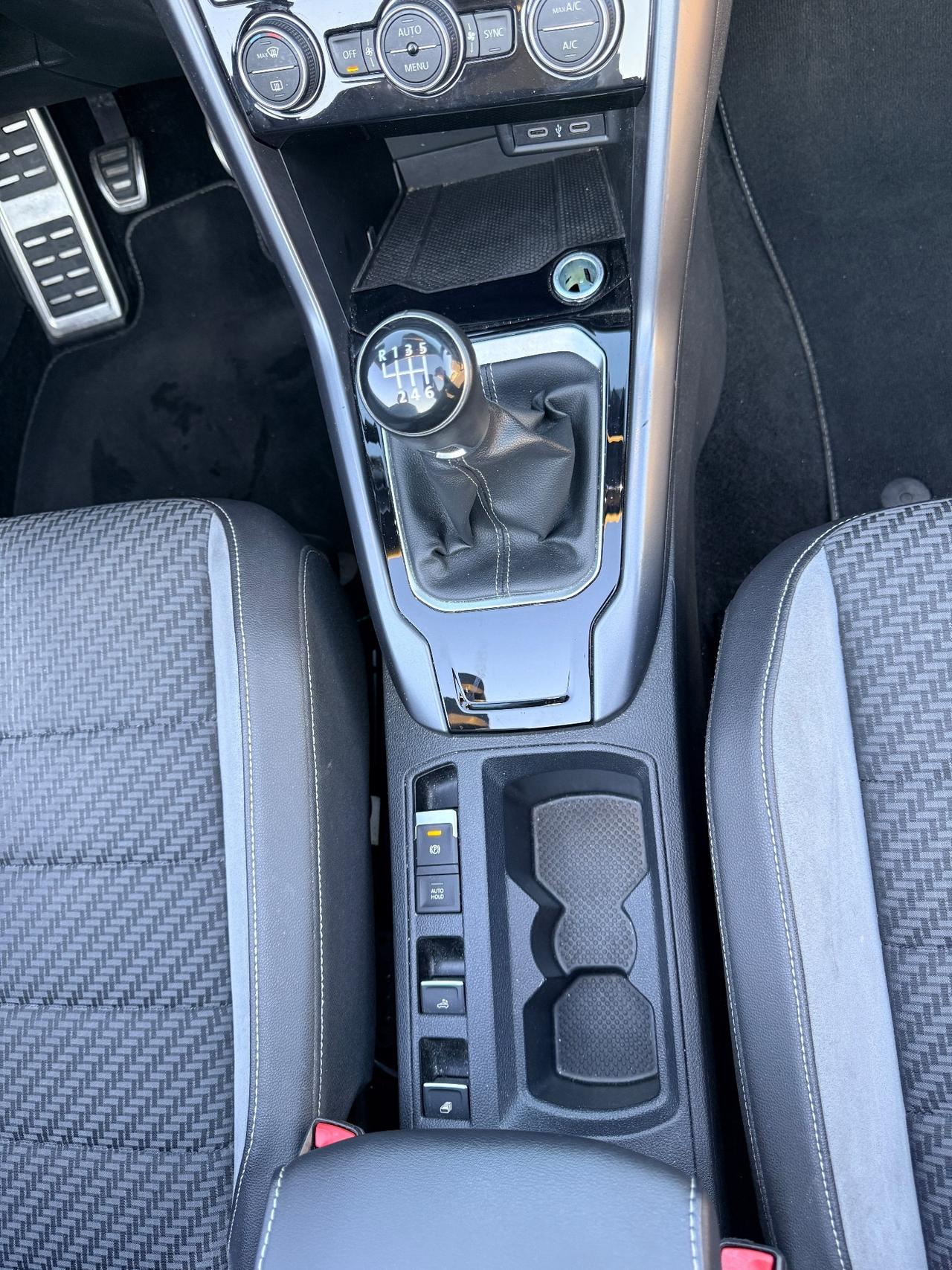 Volkswagen T-Roc Cabriolet 1.5 TSI ACT R-Line