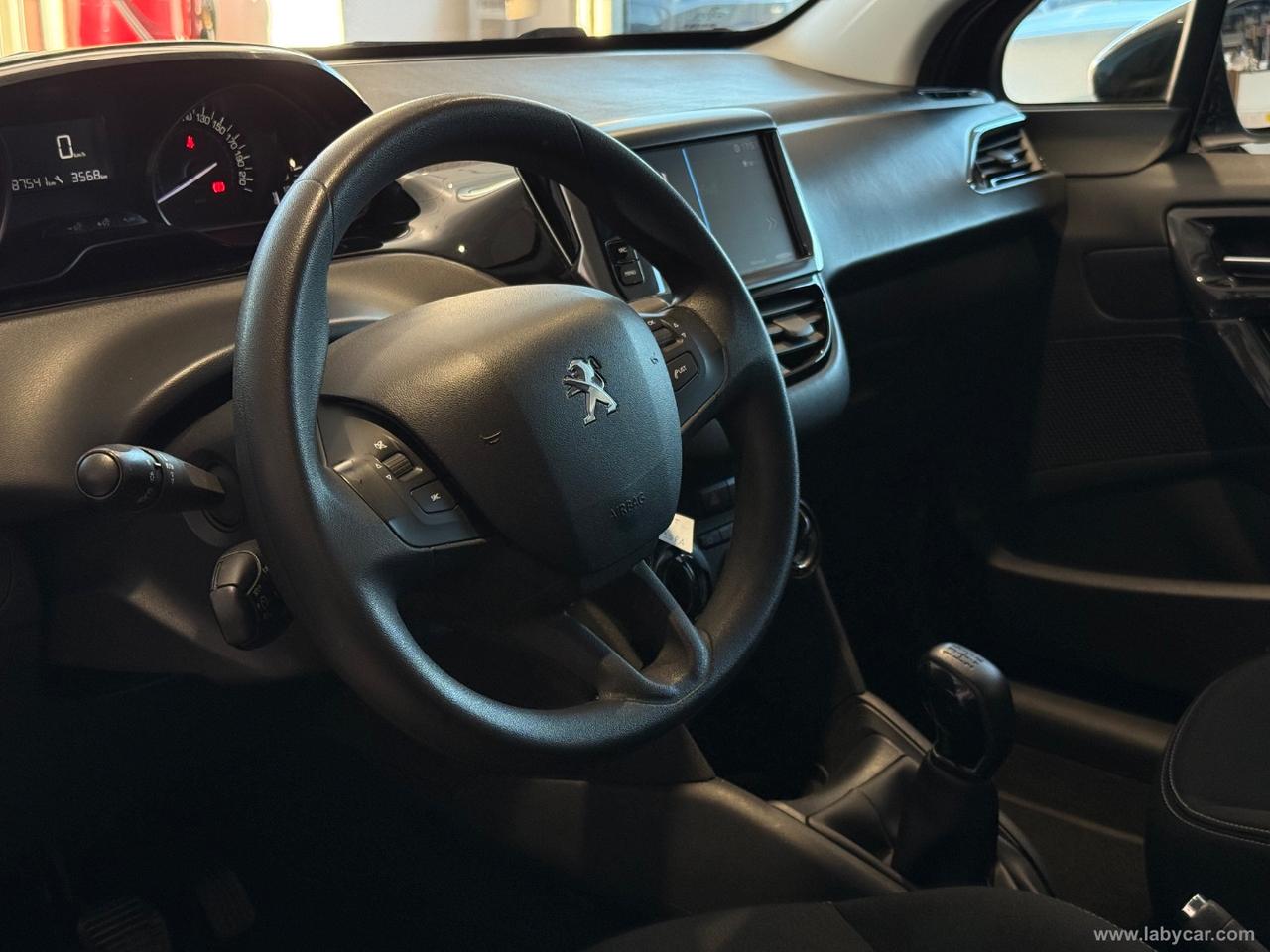PEUGEOT 208 PureTech 82 5p. Allure