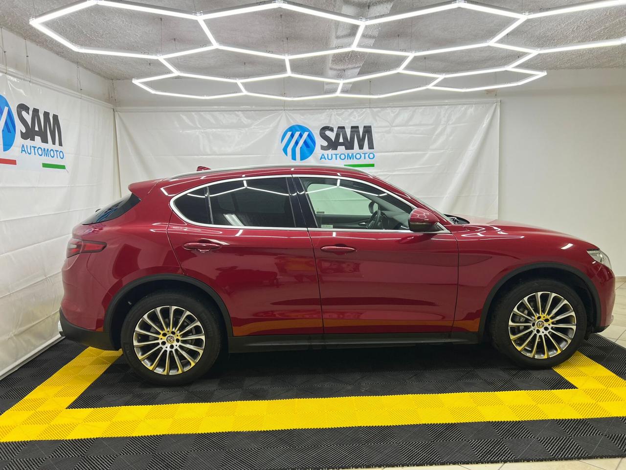 Alfa Romeo Stelvio 2.2 Turbodiesel 210 CV AT8 Q4 Super