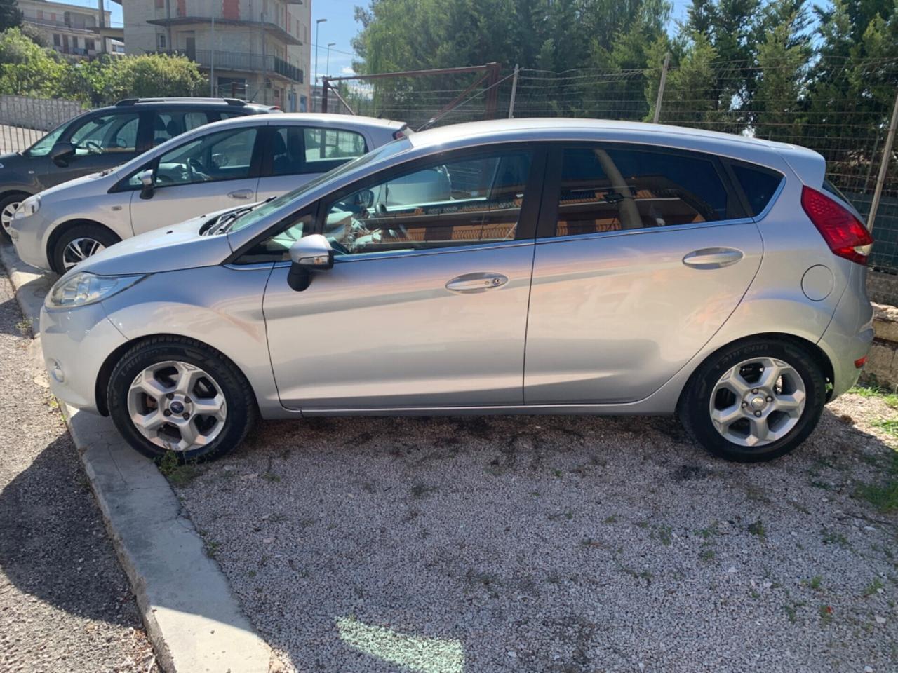 Ford Fiesta 1.6 TDCi 95 CV 5p. Titanium