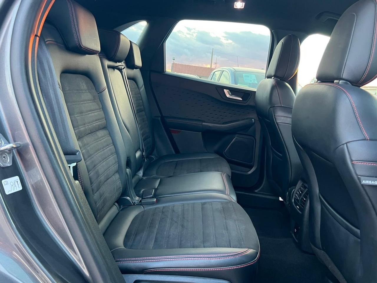 Ford Kuga 2020 2.0 Diesel 190 CV 4X4 ST-Line X