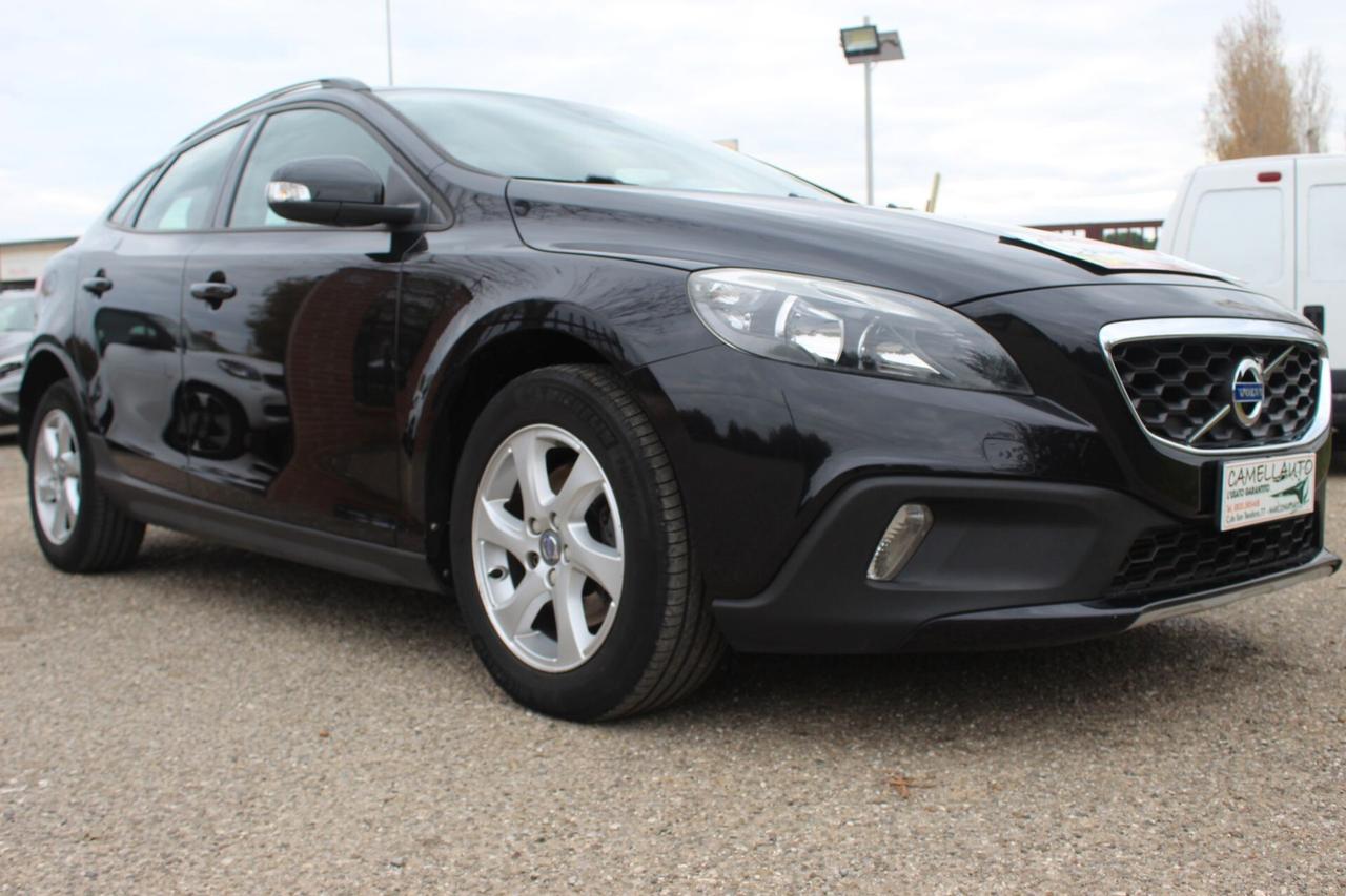 Volvo V40 Cross Country V40 Cross Country D2 1.6 Momentum