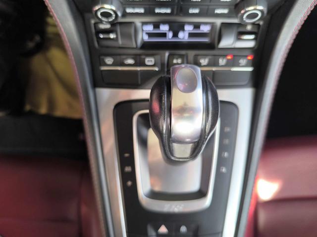 PORSCHE 718 Spyder 2.0