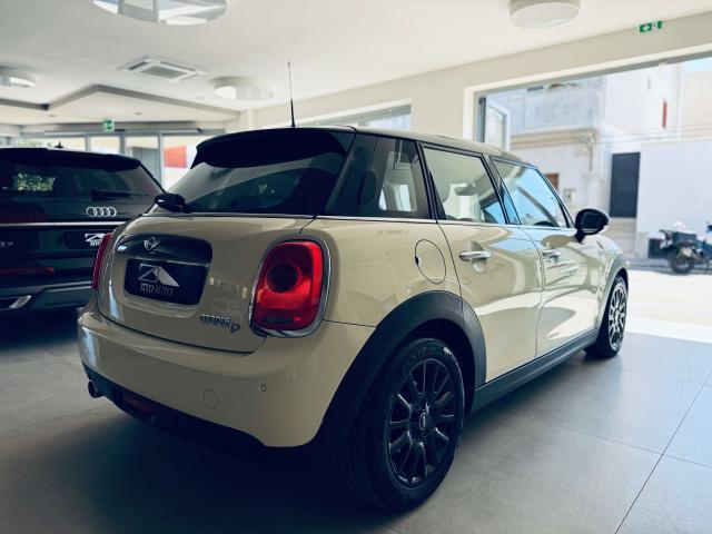 MINI Cooper D 1.5 Business XL 5p