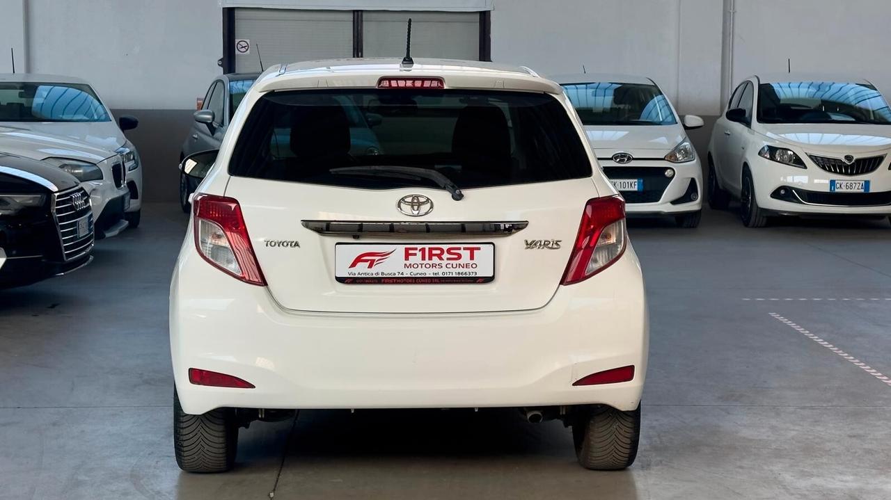 Toyota Yaris 1.4 D-4D 5 porte Lounge