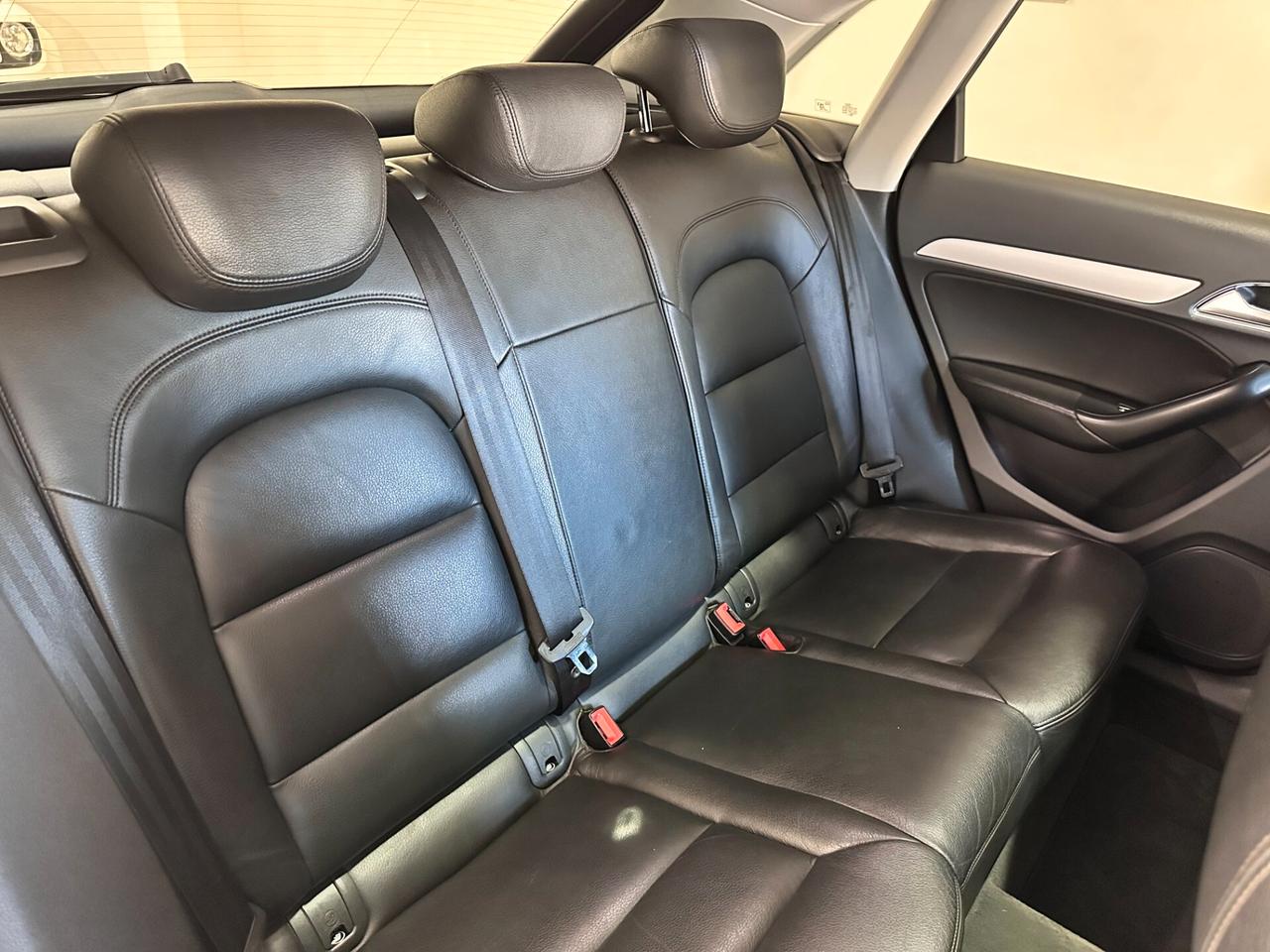 Audi Q3 2.0 TDI 150 CV quattro S tronic Sport -TETTO - KM 128.000