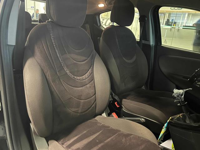 LANCIA Ypsilon 1.2 69 CV 5 porte Gold