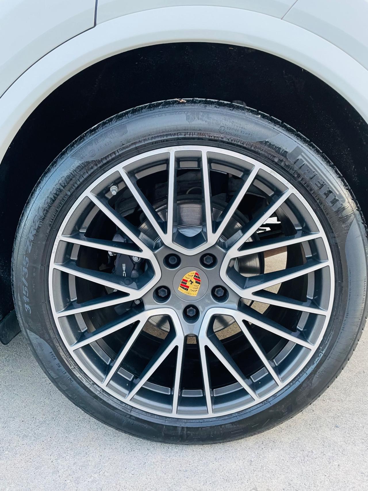 Porsche Cayenne 3.0 V6