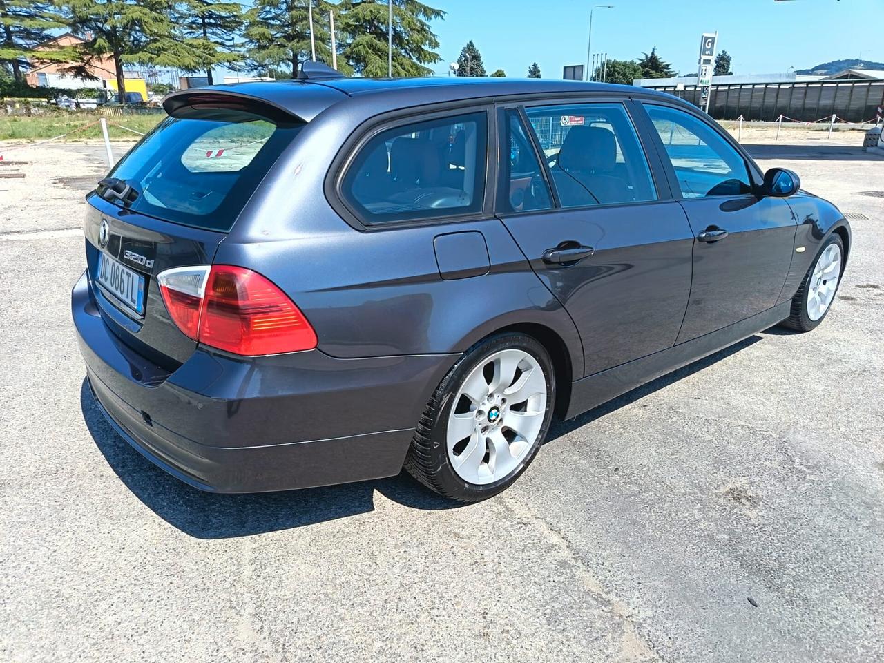 Bmw 2006 320d cat Touring Futura NAVI ANGEL EYES PELLE