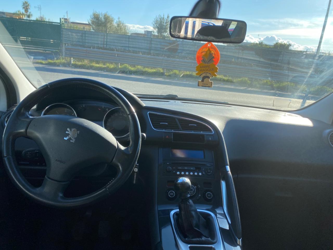 Peugeot 3008 1.6 HDi 112CV Premium