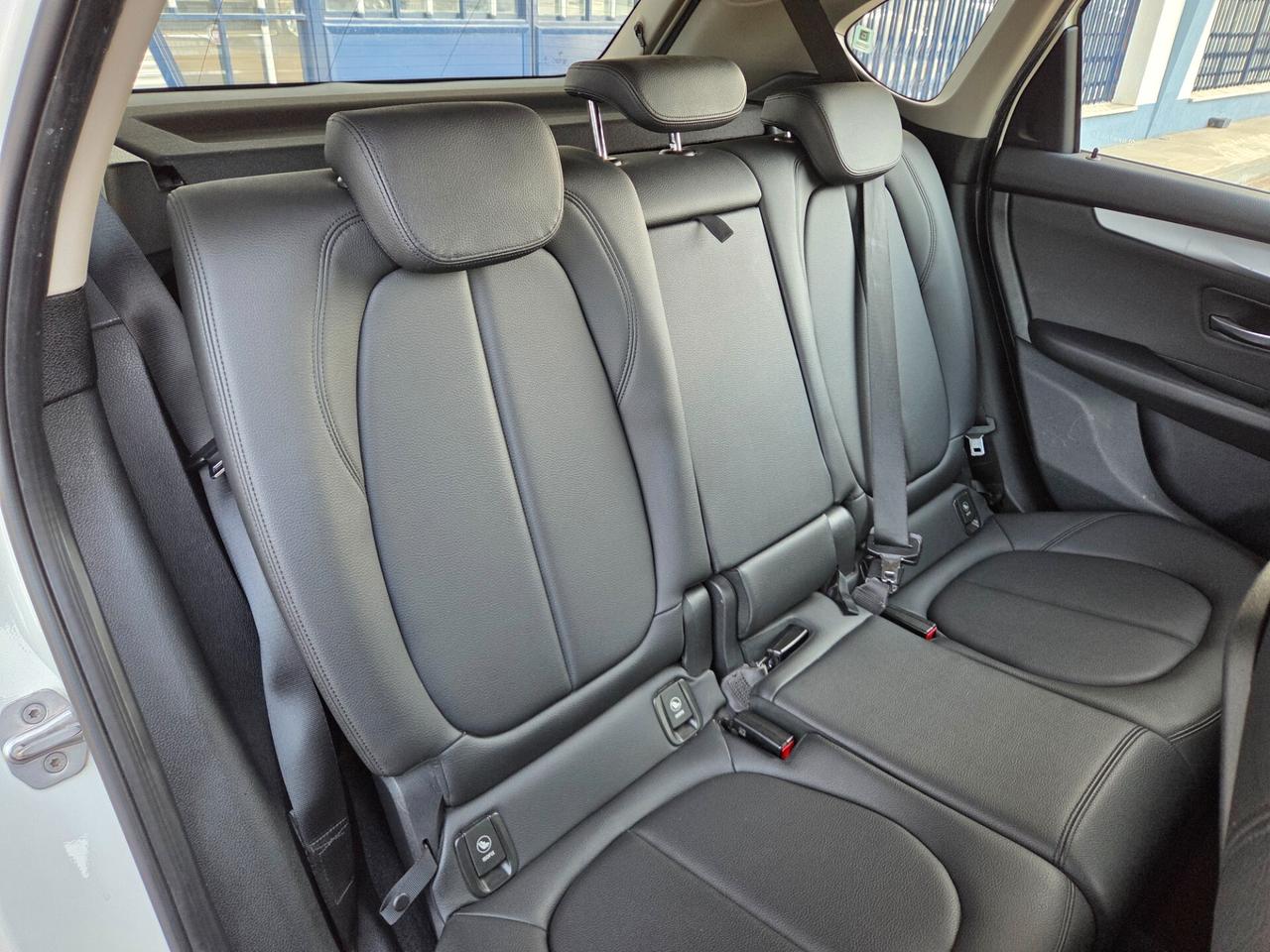 Bmw 216 216d Active Tourer Advantage