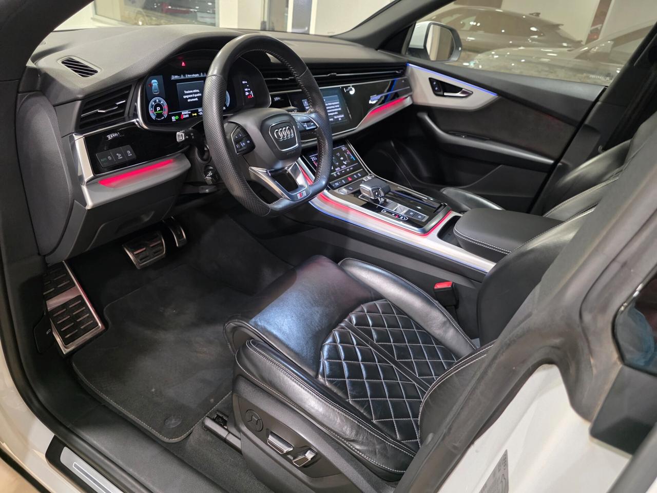 Audi Q8 50 TDI 286 CV quattro tiptronic Sport