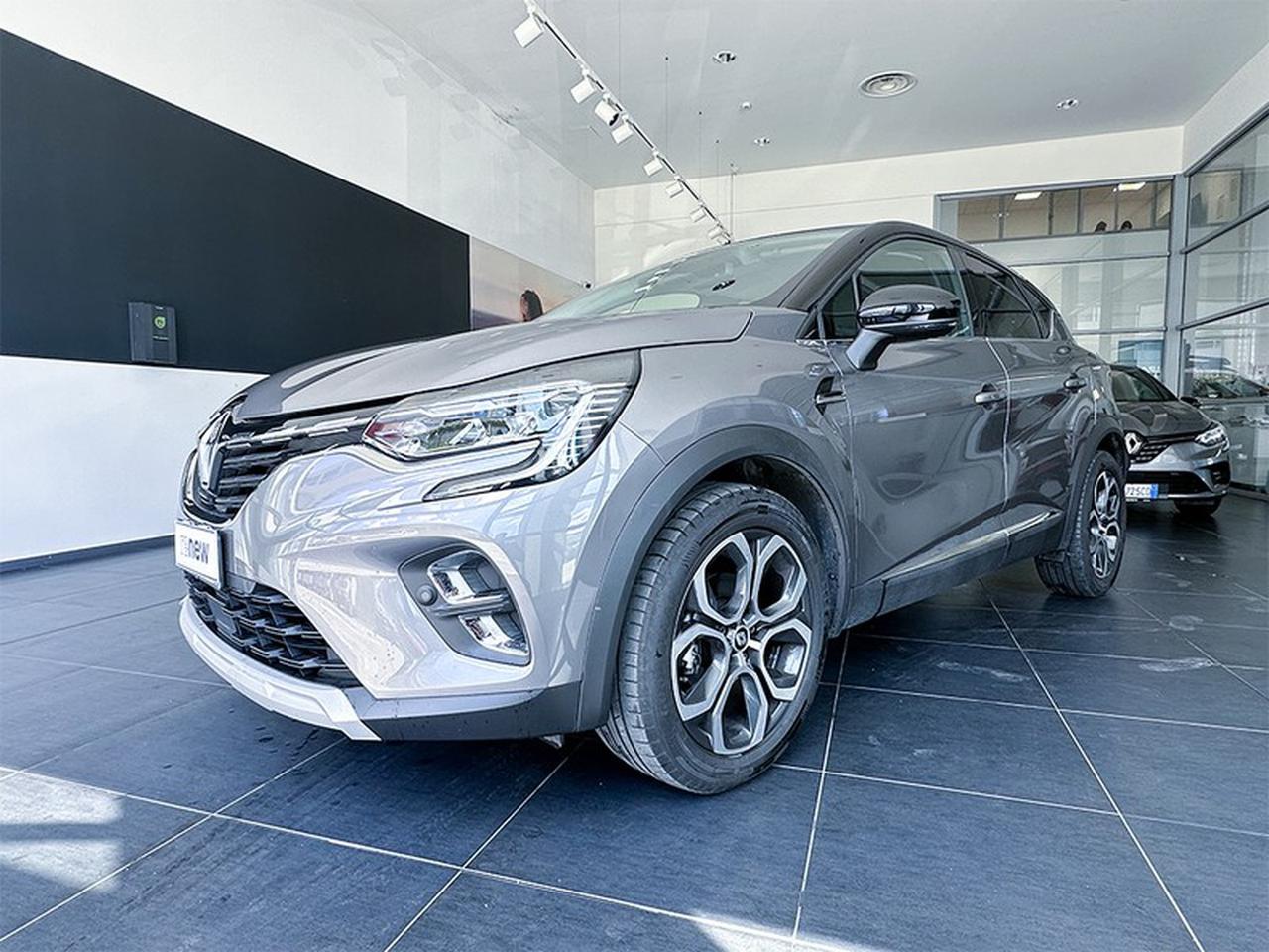 Renault Captur 1.6 e-tech full hybrid techno 145cv auto