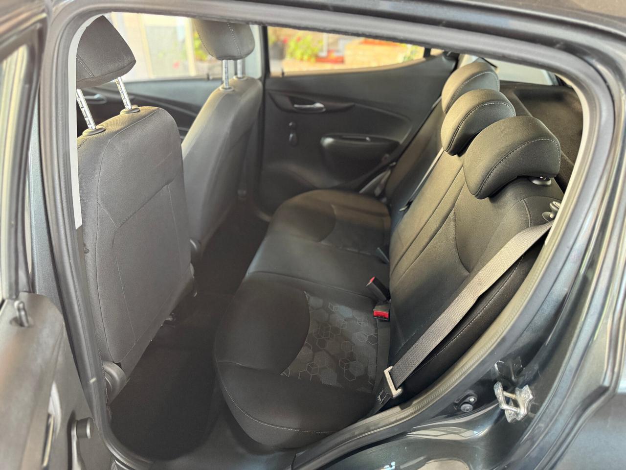 Opel Karl Rocks 1.0 73 CV GPL