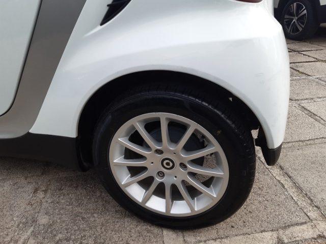 SMART ForTwo 1000 52 kW MHD coupé pure