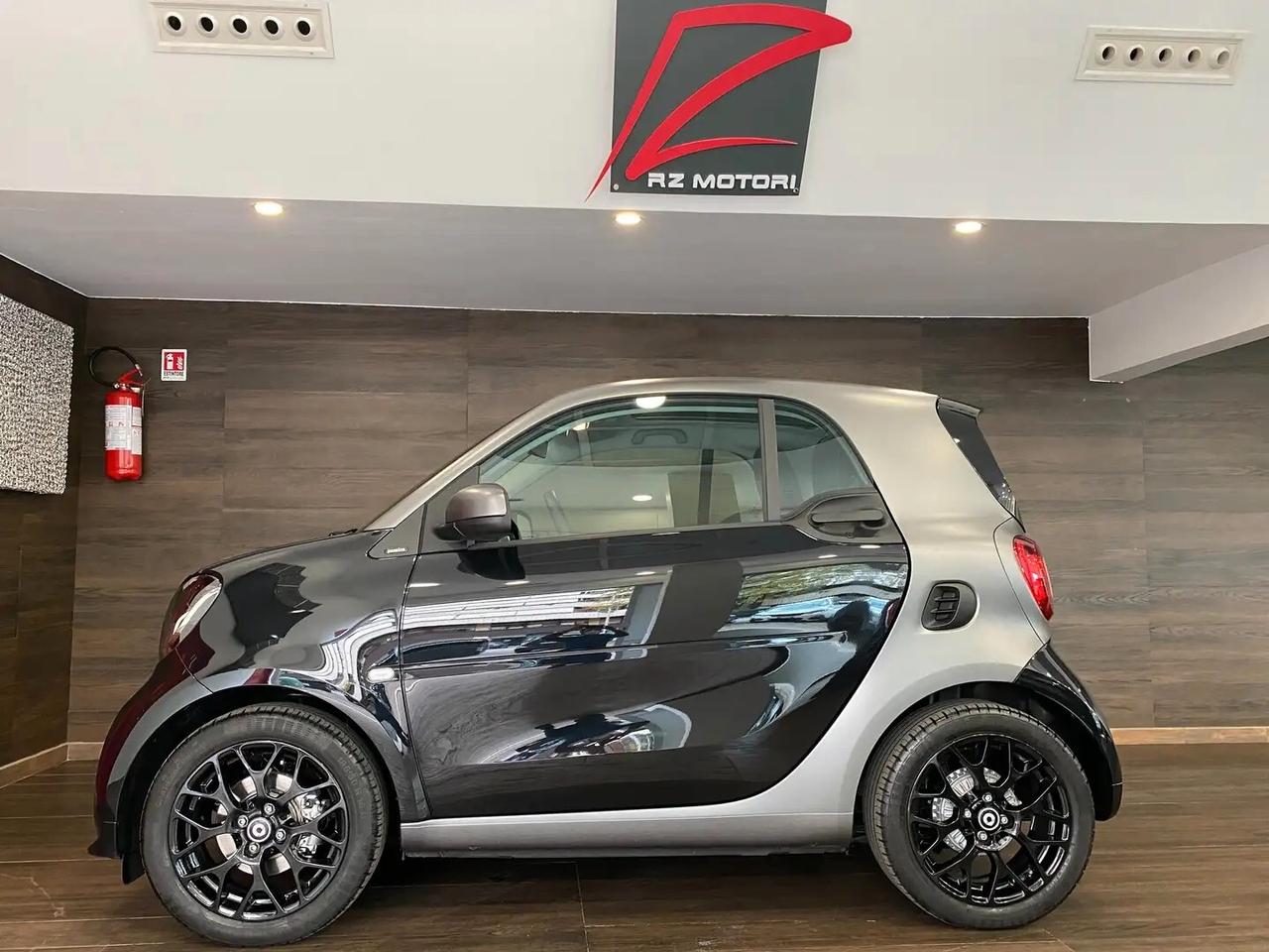 Smart ForTwo 70 1.0 twinamic Superpassion-SPPORT-CONFORT-ITALIANA