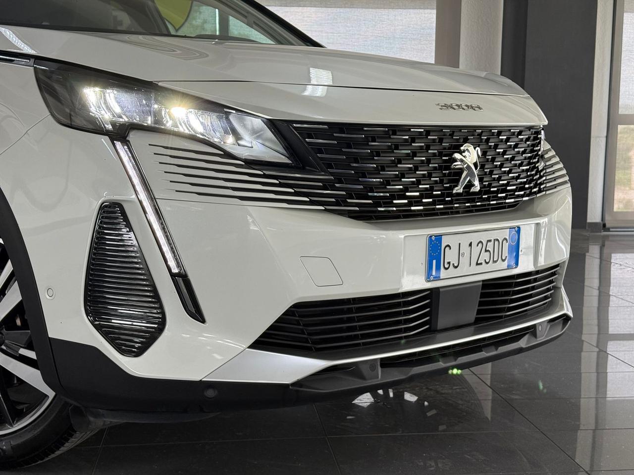 Peugeot 3008 Allure 1.5 Blue HDI 130 #9681