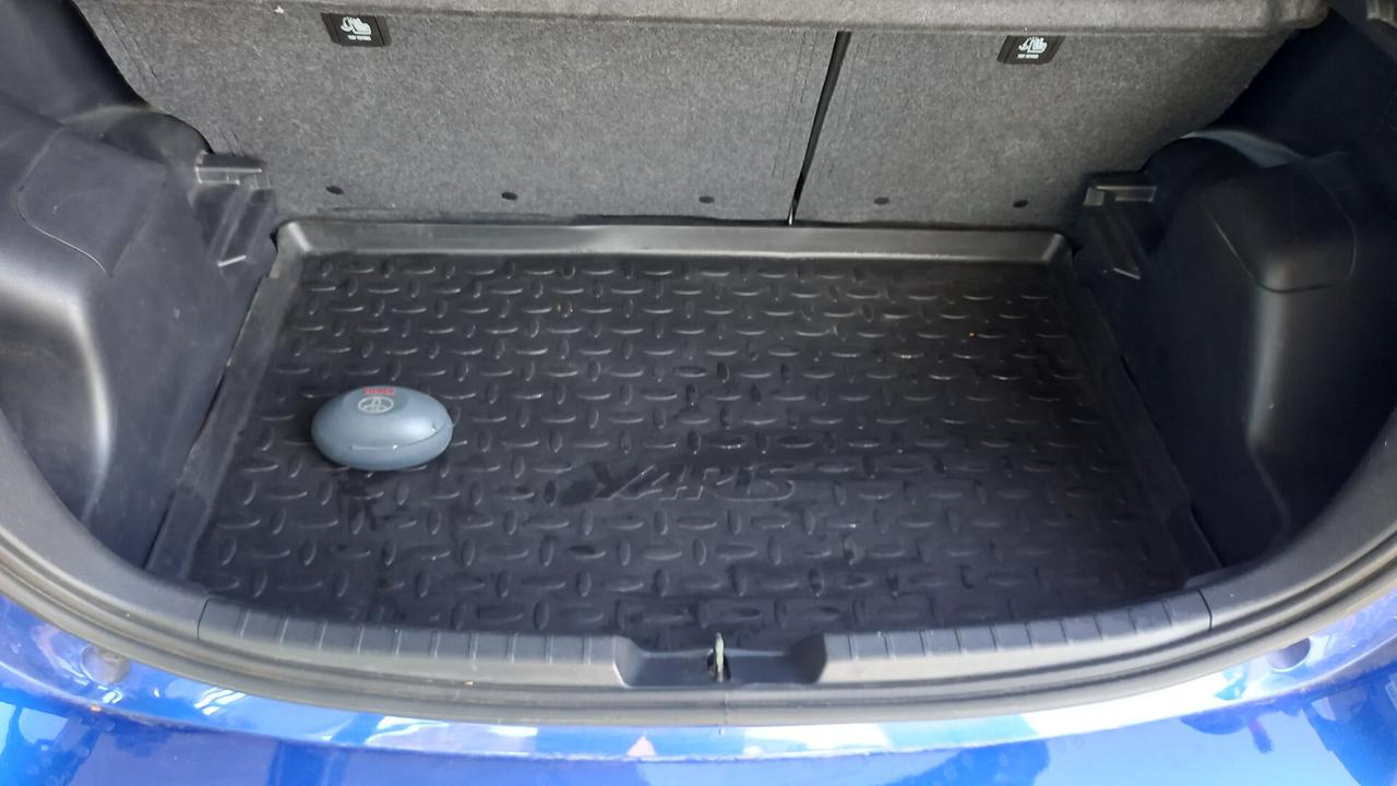 Toyota Yaris 1.5 Hybrid 5 porte Active