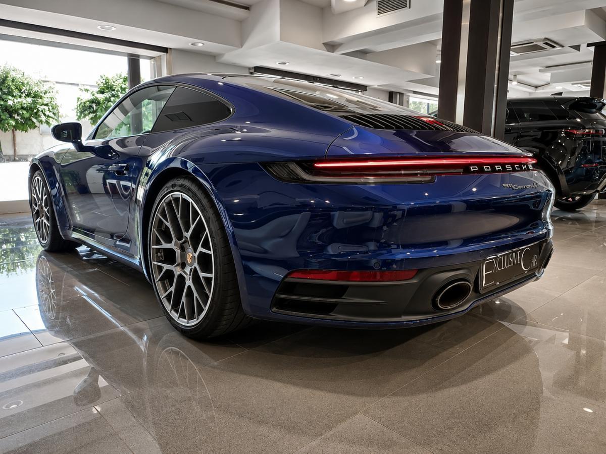 Porsche 992 Carrera 4S