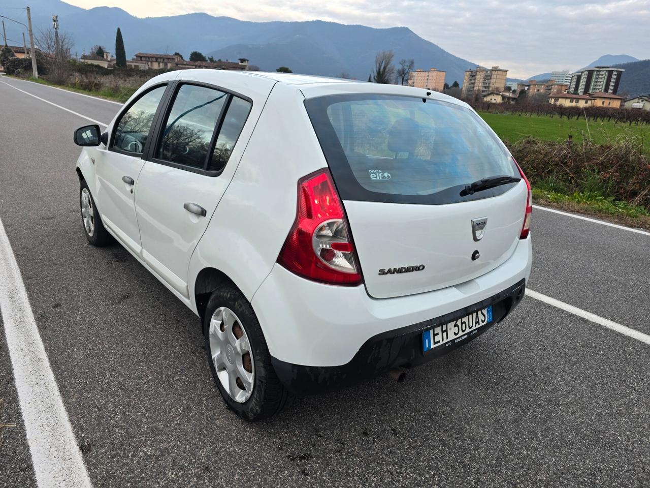 DACIA SANDERO 1.2 "OK PER NEOPATENTATI"