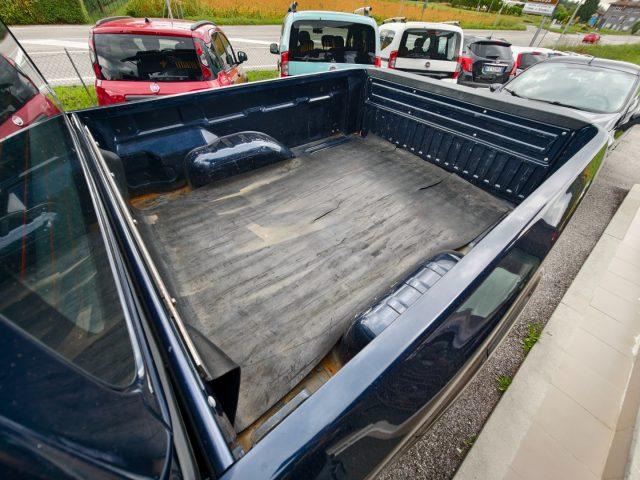 NISSAN Navara 2.3 dCi 4WD King Cab Acenta 2POSTI