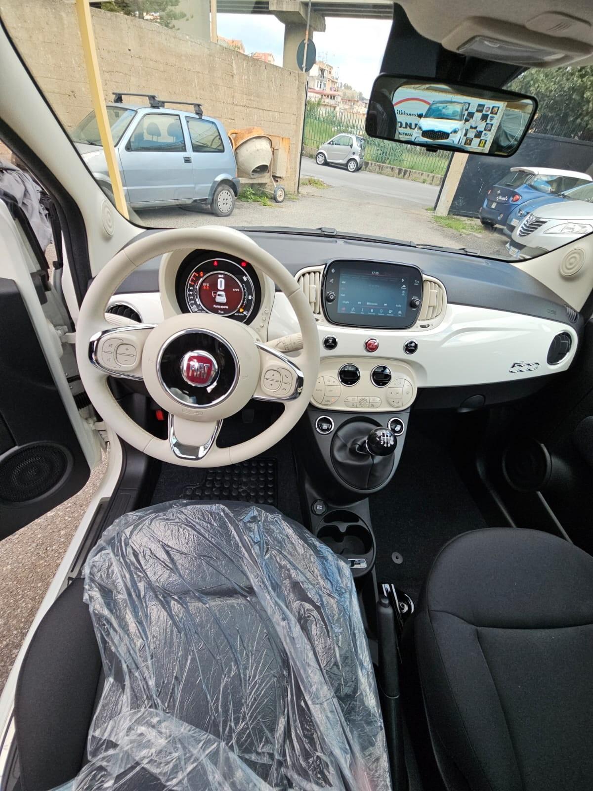 Fiat 500 1.0 Hybrid Dolcevita