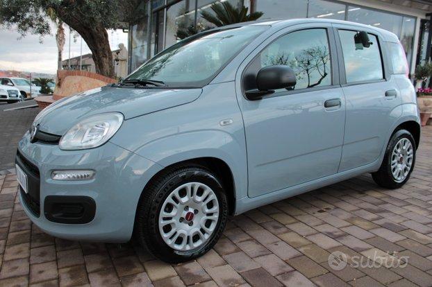 Fiat Panda 1.0 69cv firefly hybrid