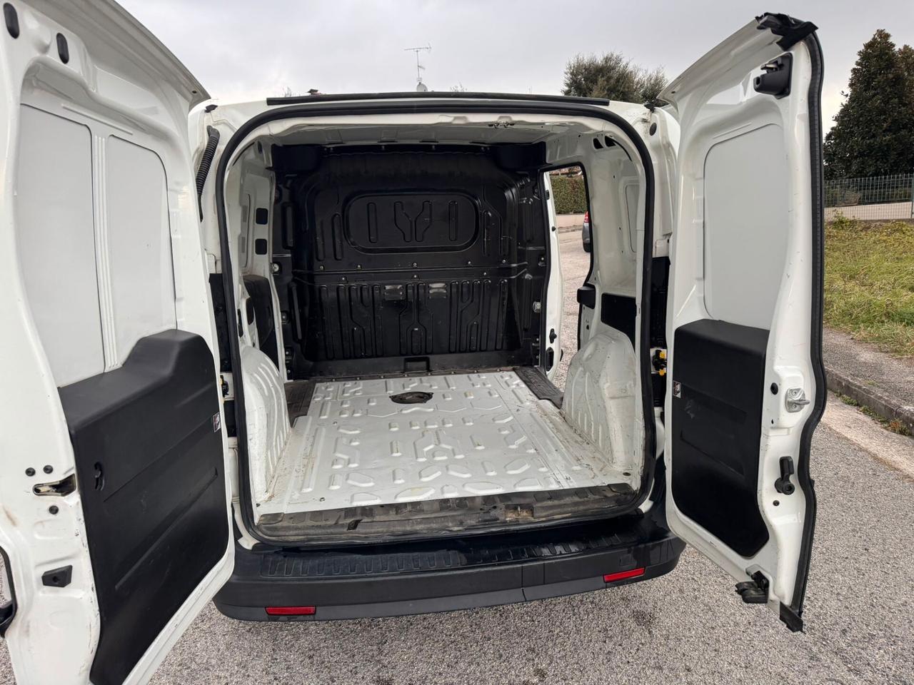 FIAT Doblo 3S 1.3Mjt Sx 16V 95Cv 4P - 2018