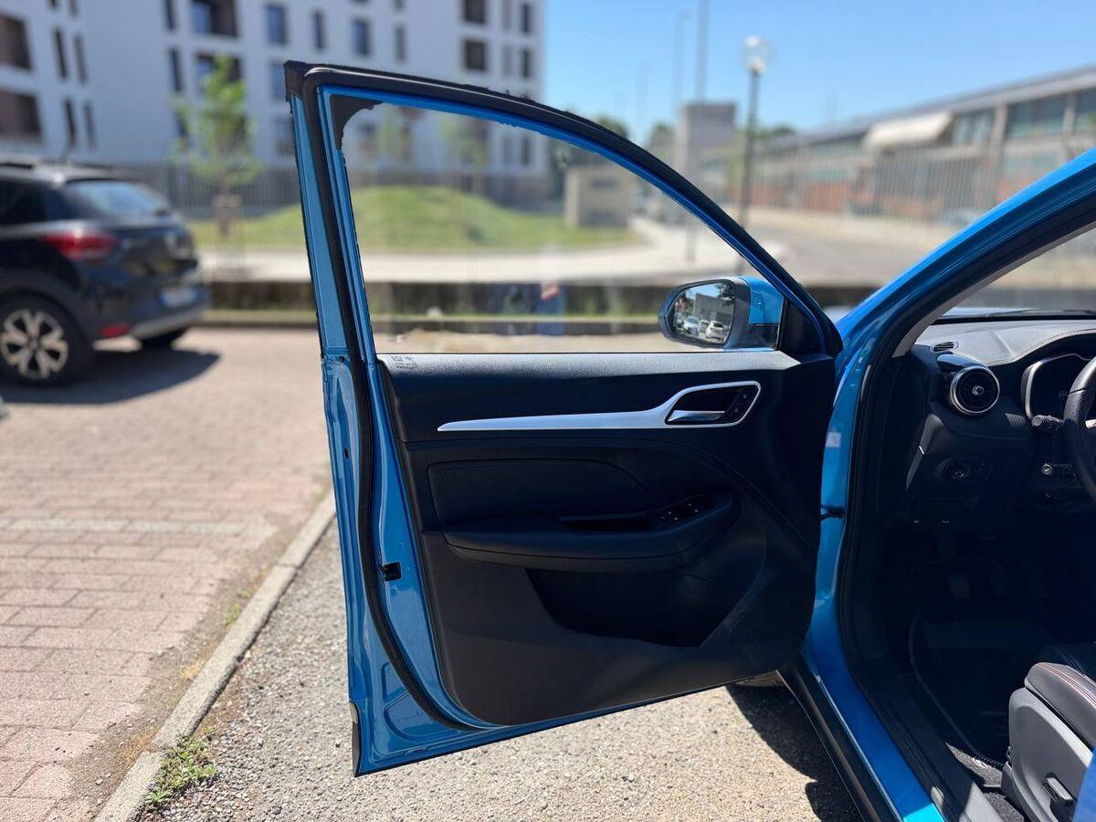 Mg ZS 1.0 Luxury