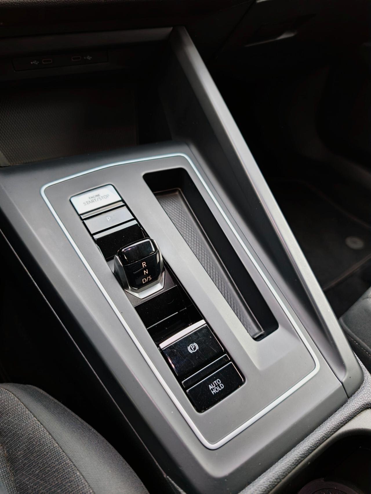 Volkswagen Golf 2.0 TDI 150 CV R-Line DSG