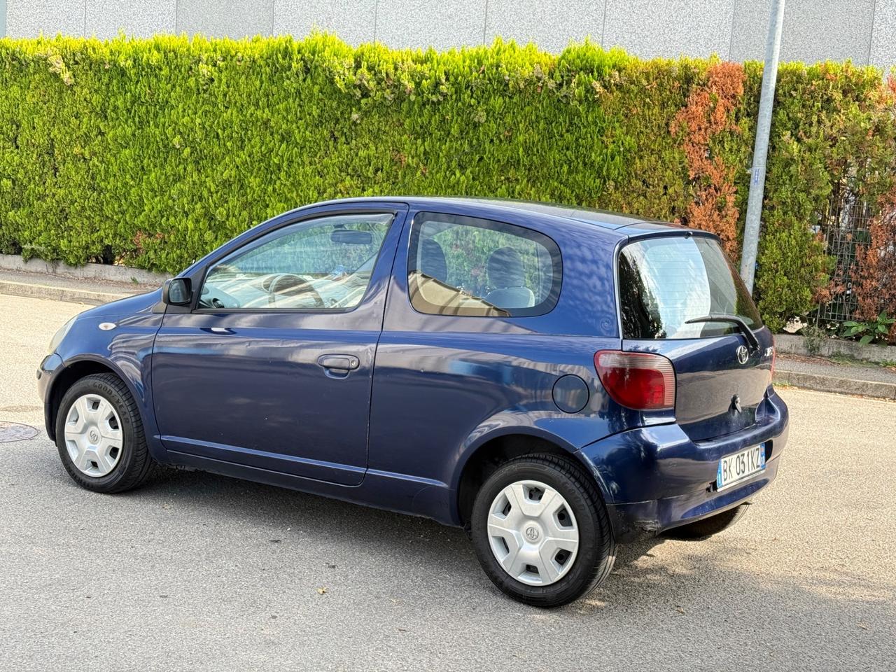Toyota Yaris 1.0i 16V cat 3 porte