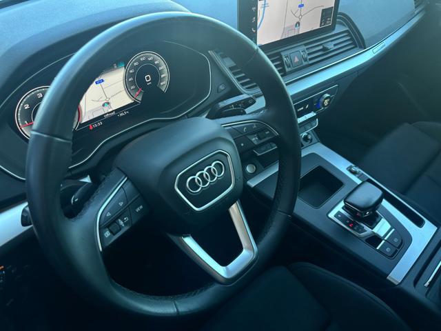 AUDI Q5 40 TDI quattro S tronic S line