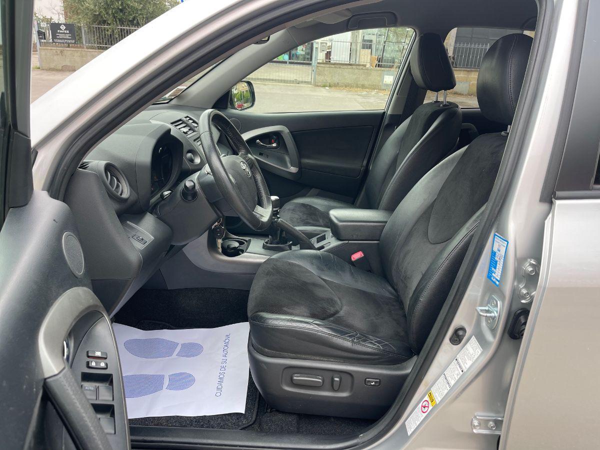 TOYOTA - RAV4 - Crossover 2.2 D-4D 150CV DPF Excl.