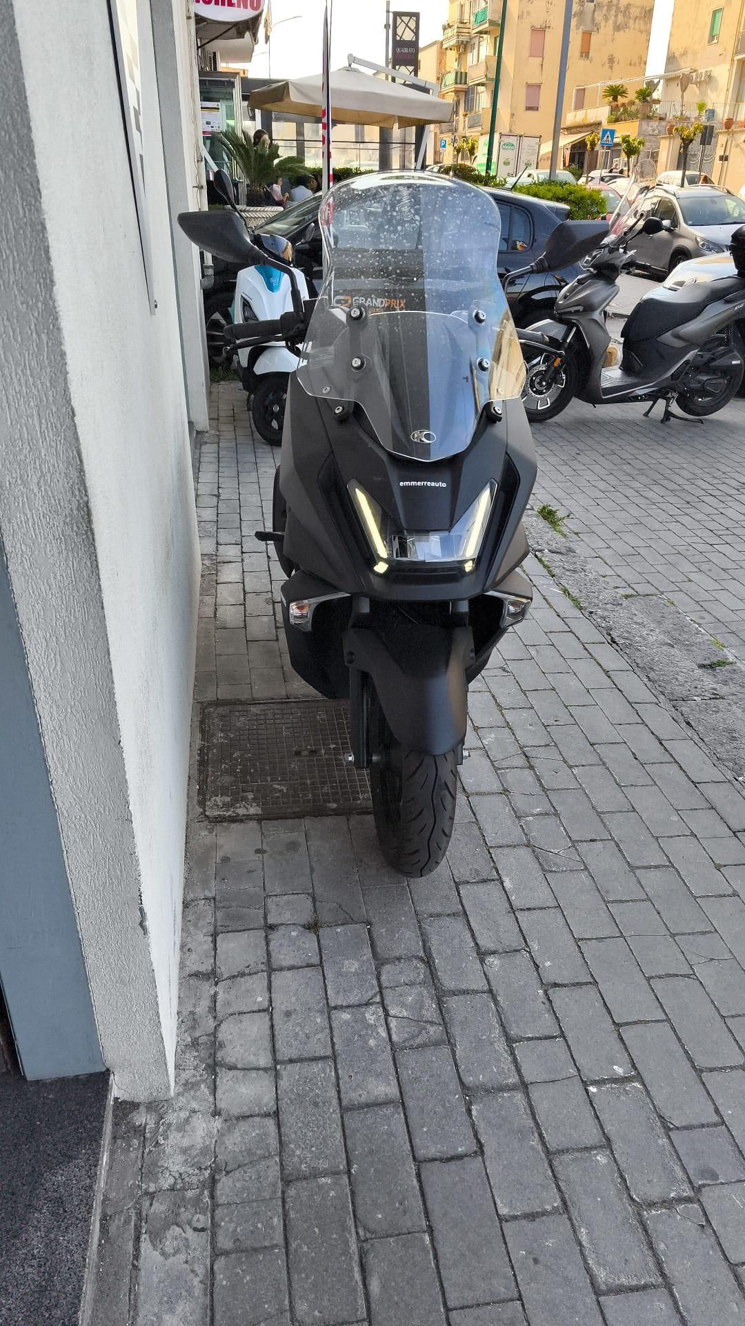 Kymco Skytown 125 del 2025 USATO