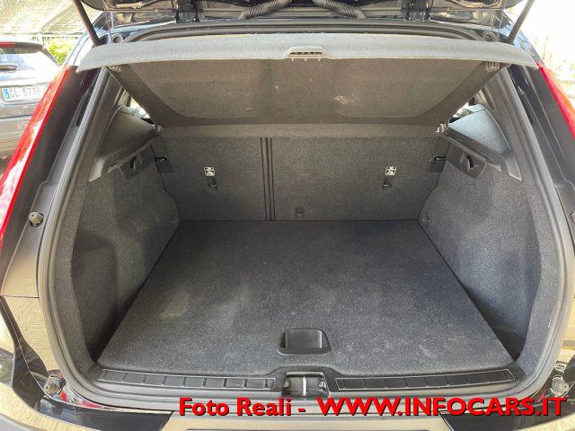 VOLVO XC40 D3 AWD 150 CV Business Promo