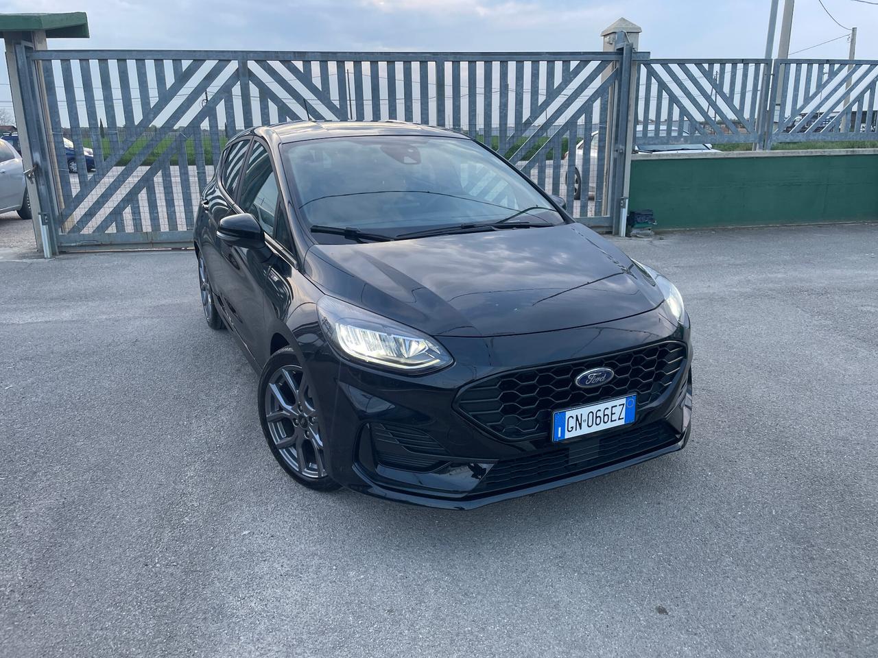 Ford Fiesta 1.0 Ecoboost Hybrid 125 CV 5 porte ST-Line