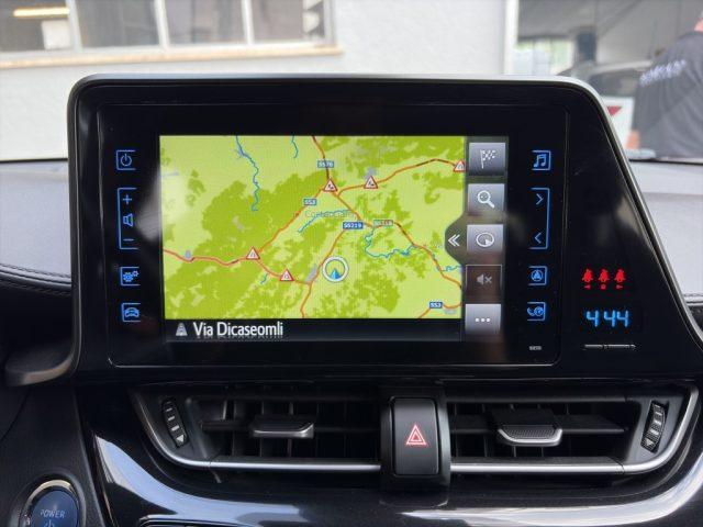 TOYOTA C-HR 1.8 Hybrid E-CVT Business 2WD
