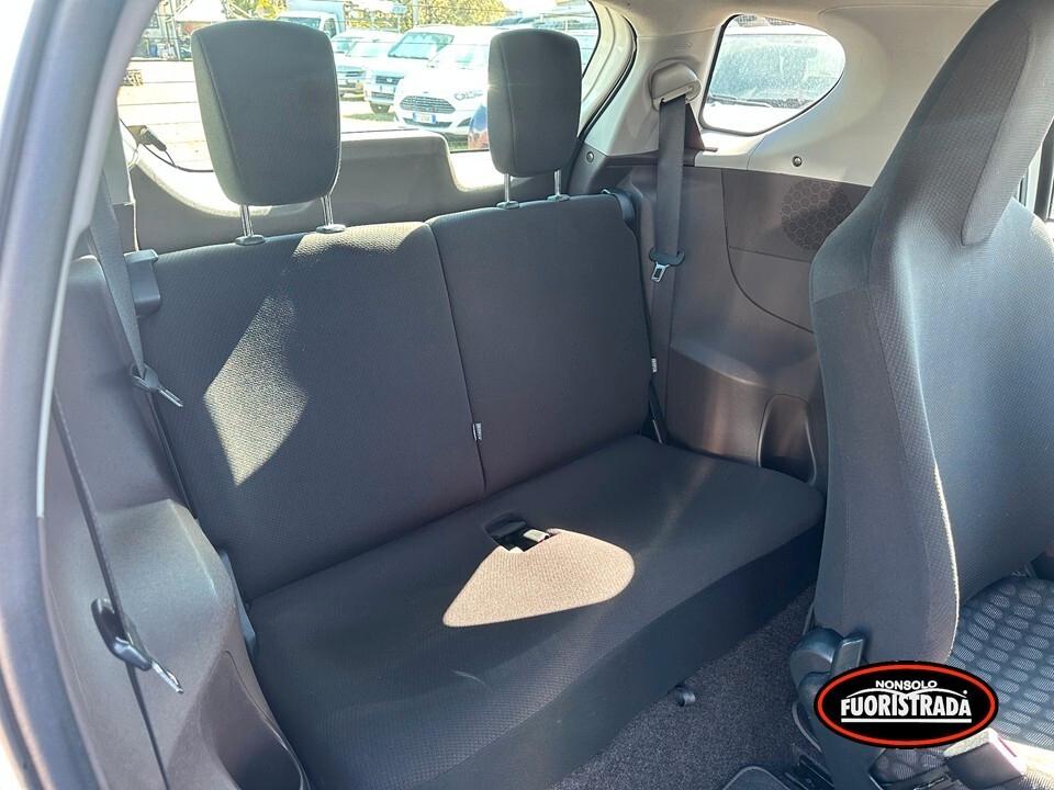 Toyota iQ 1.0 Sol Bianco perla tetto nero Lucido