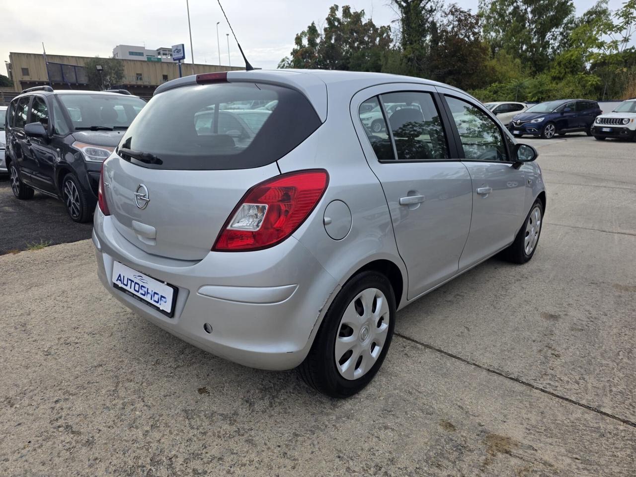Opel Corsa 1.2 5 porte Elective