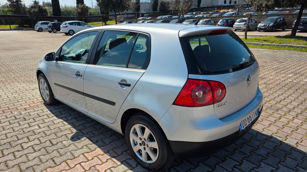 Volkswagen Golf 1.9 TDI 5p. 105Cv Sportline