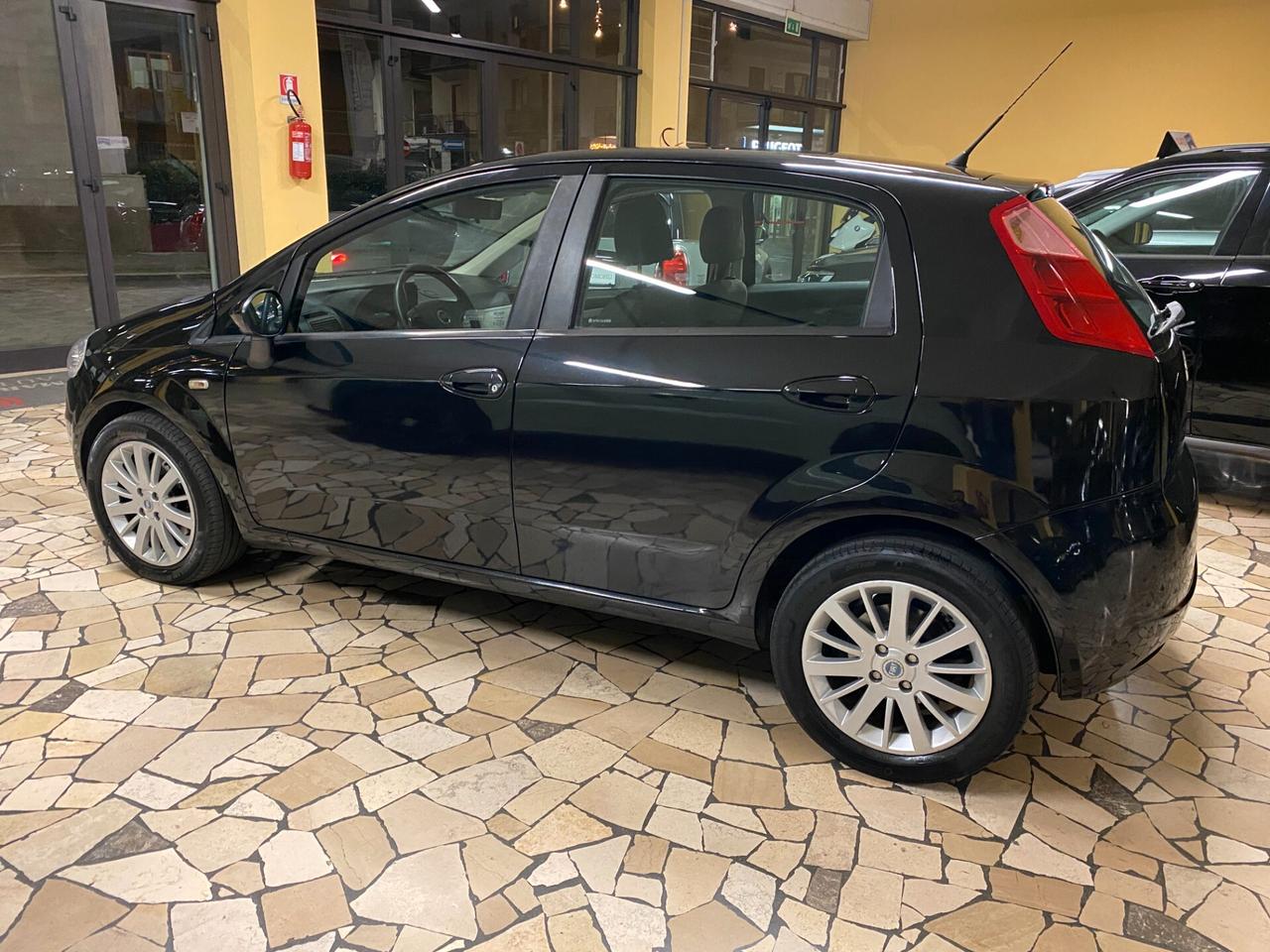 Fiat Grande Punto 1.9 MJT 120 CV 5 porte Emotion