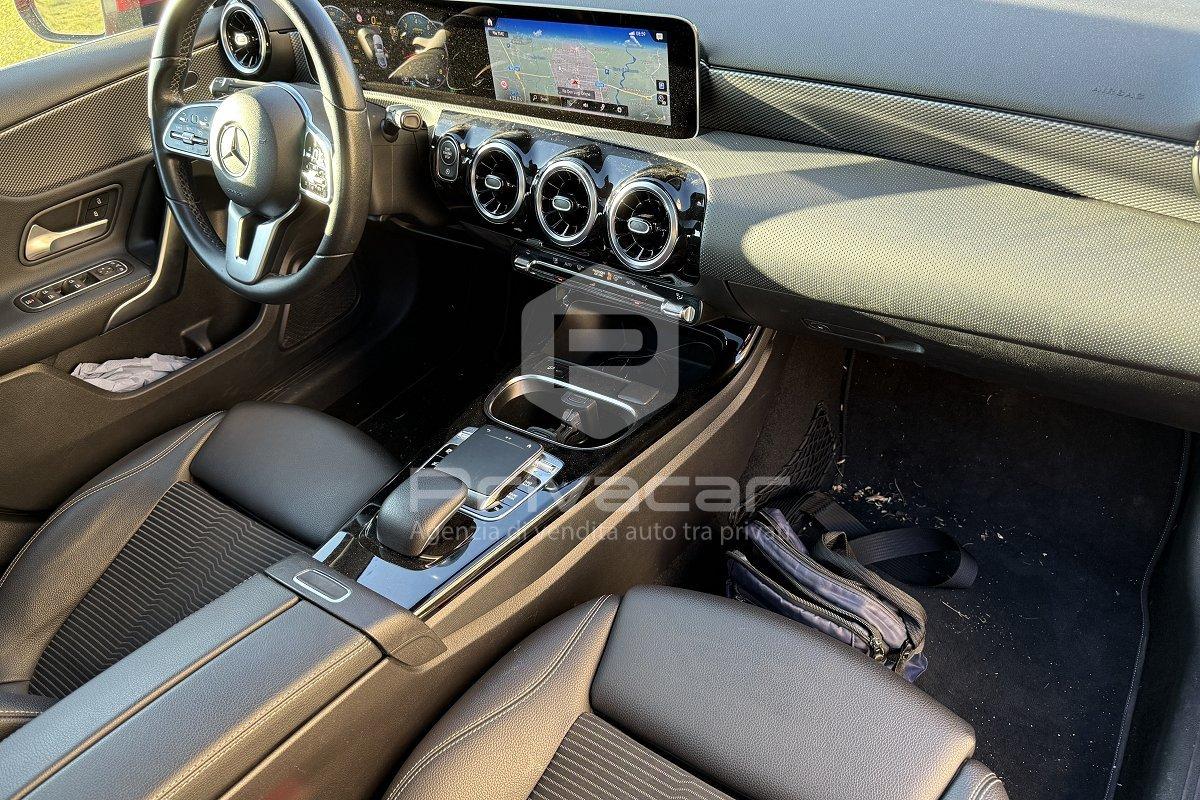 MERCEDES A 220 Automatic 4Matic Premium
