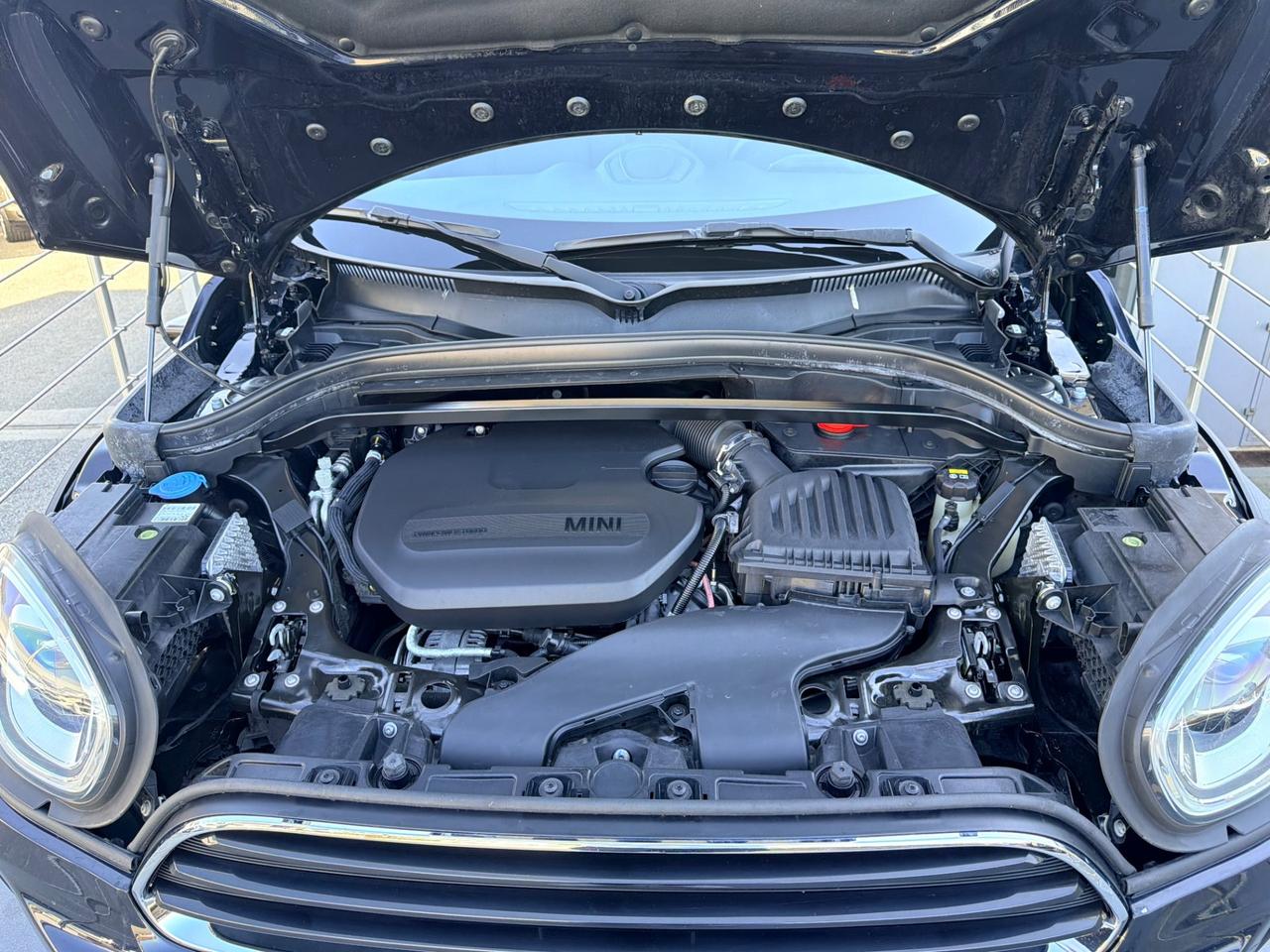 Mini Cooper D Countryman 1.5 116cv per neopatentati